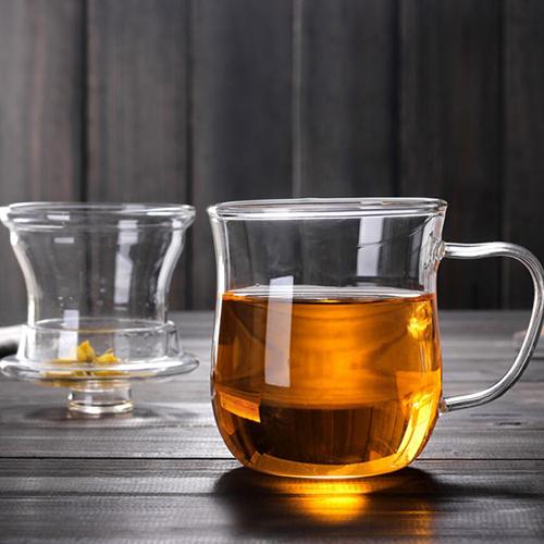 GLASS TEA CUP