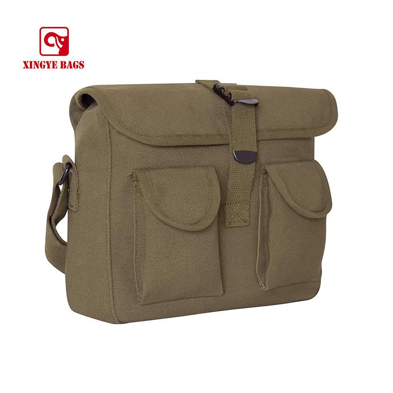 20 inches polyester detachable military backpack with accessories D-Rings Hydration tube clip flag patch bottle bag MB-0038