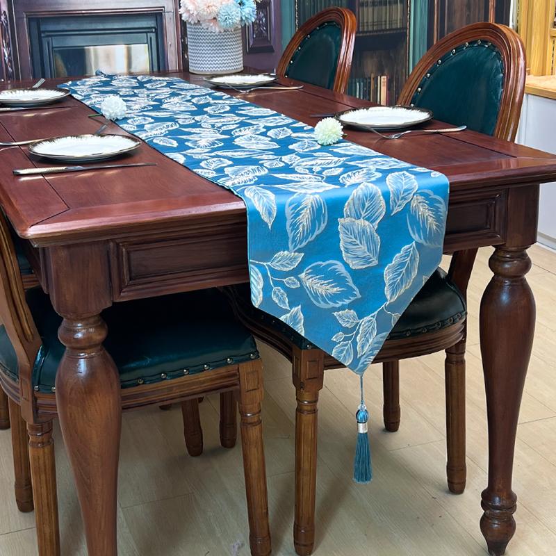 golden leaves jacquard table runner with tassels