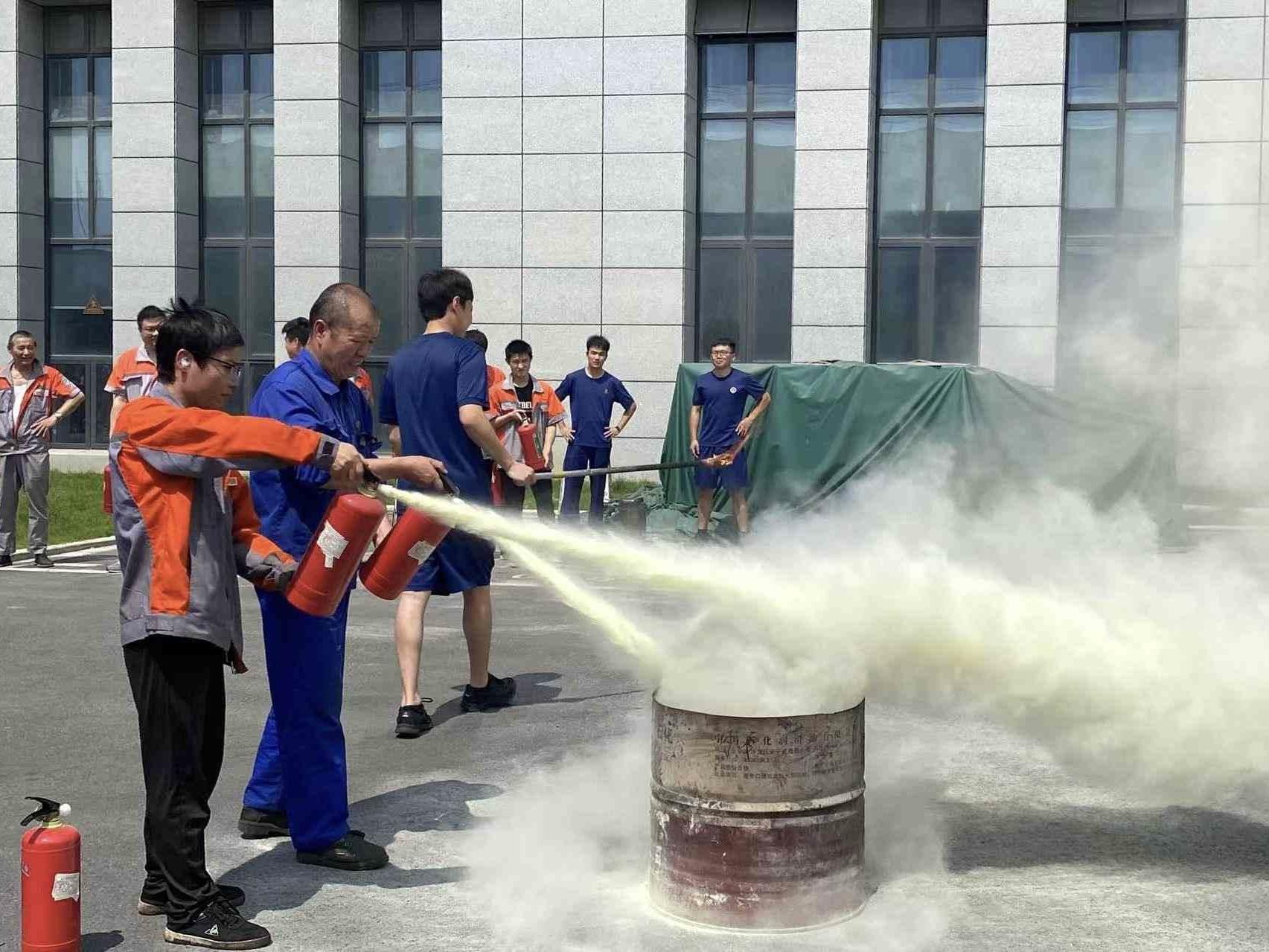 Discover machinery   carry out fire drills to build a strong “safety net”